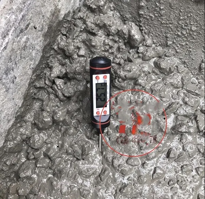 為什么不能隨意加水的混凝土，可以加冰呢？